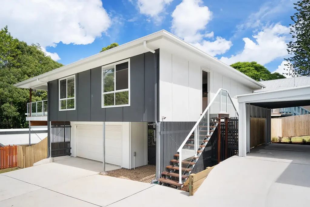 2/4 Dinmore Street, Woombye, QLD 4559