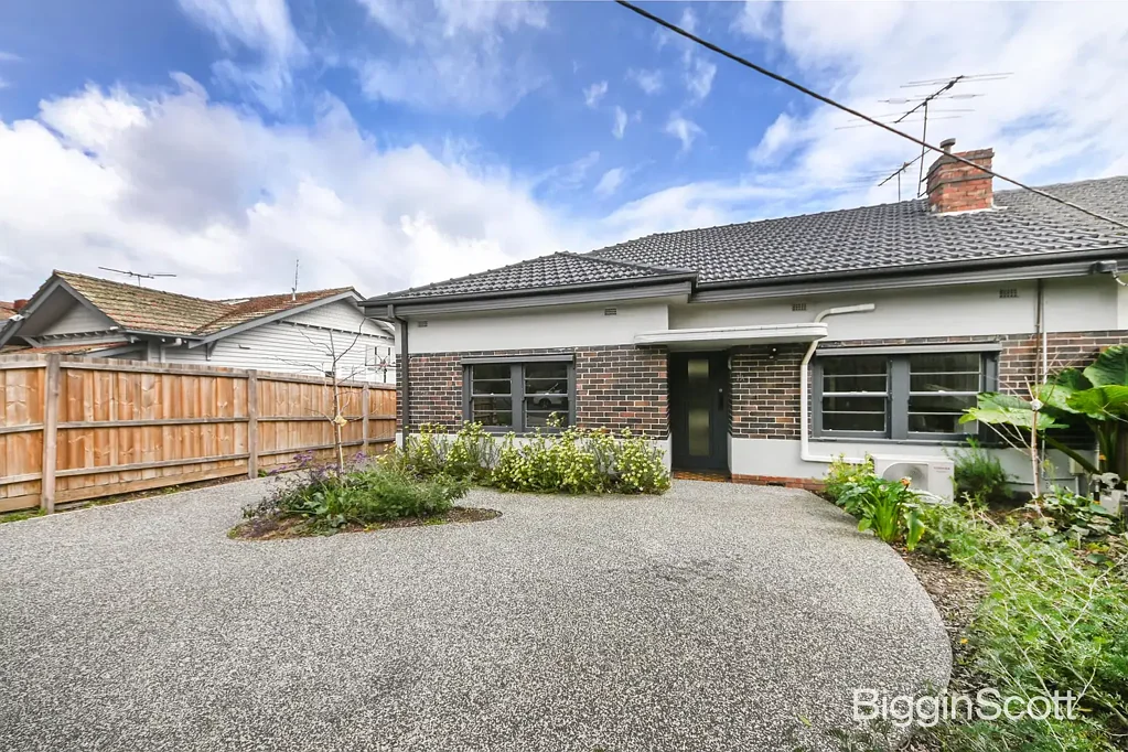Stylish Family Living in Prime Location