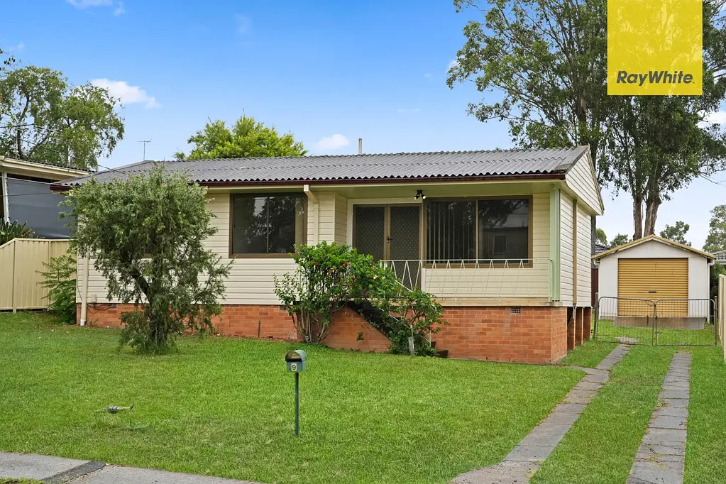 9 Kikori Crescent, Whalan, NSW 2770