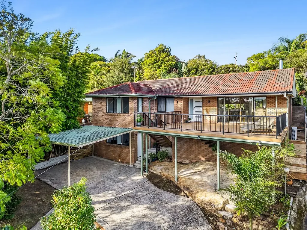 Frenchs Forest 3બેડરૂમ Fully Renovated Modern Luxury with Future Scope to Expand