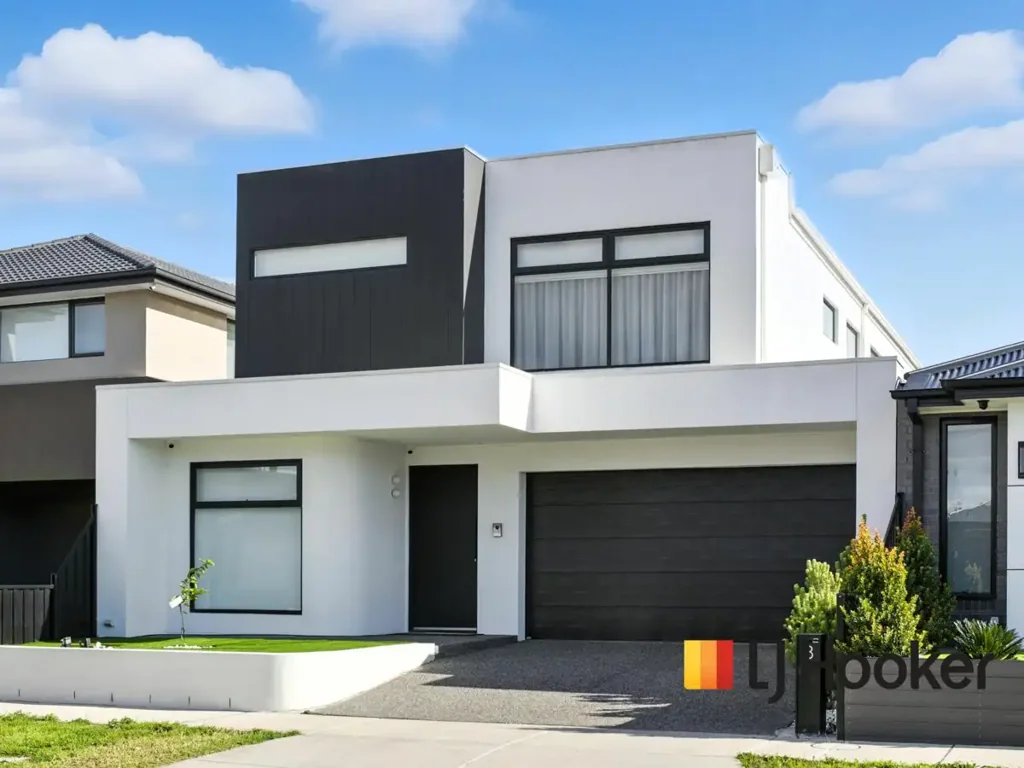 Greenvale 4Kwarto Magnificent, architecturally designed luxury home.