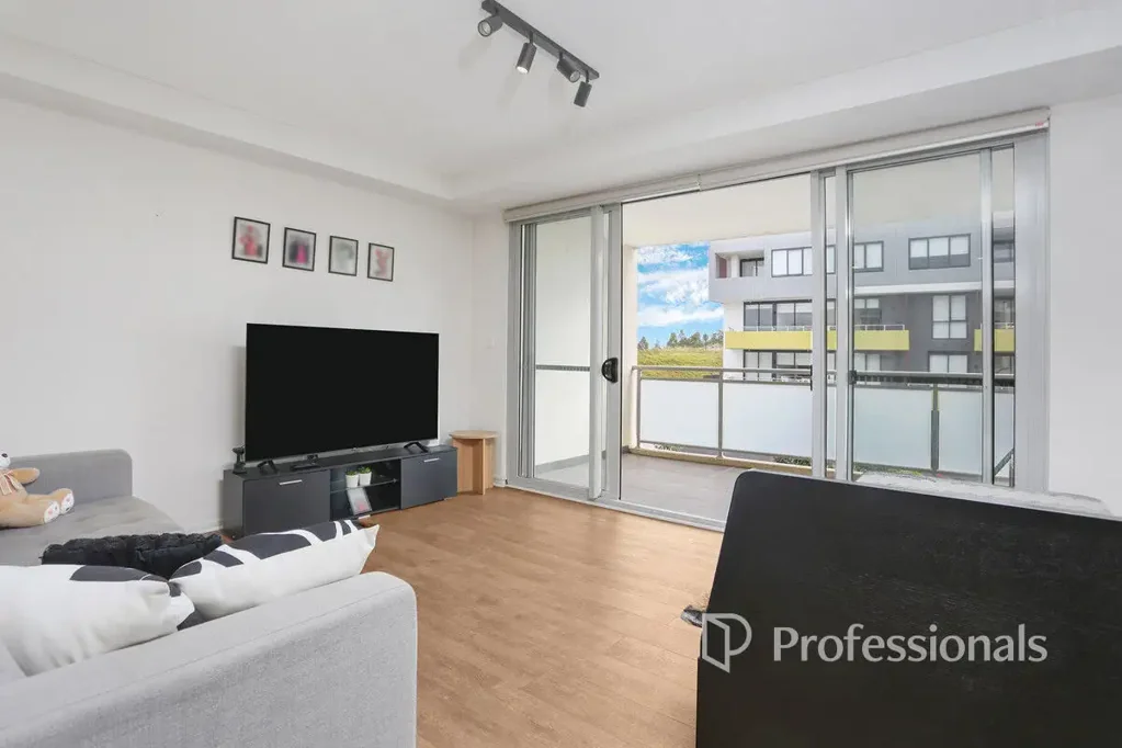 Tallawong 1房  Modern Elegance with everyday Convenience