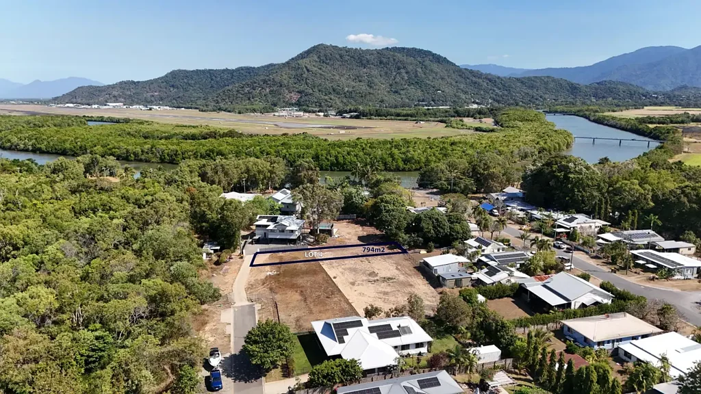 Machans Beach  IS THIS THE CHEAPEST LAND IN CAIRNS?