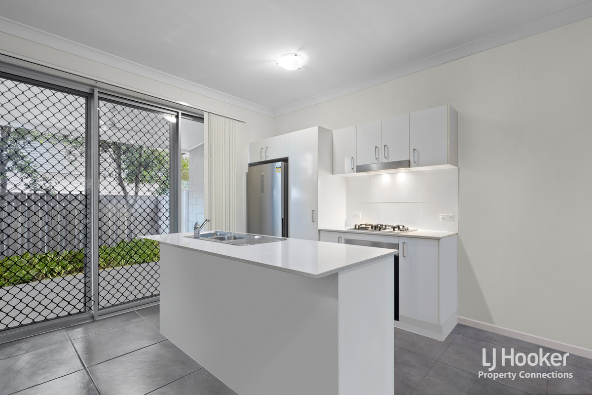 UNIT 2 20 OAKWOOD RD, WARNER QLD 4500, 0 Schlafzimmer, 0 Badezimmer, Townhouse