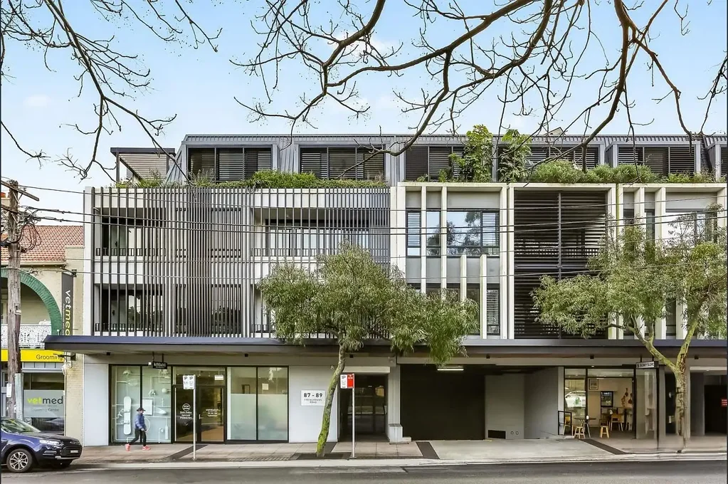 Modern Luxury Two Bedroom Apartment