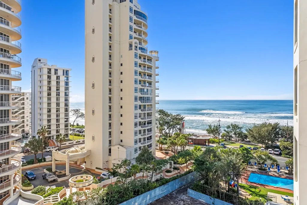 Surfers Paradise 2 Bedroom Moroccan Elkhorn Tower