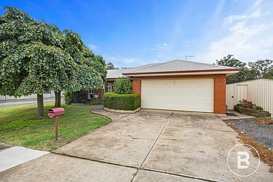 Stawell 3 Slaapkamer Position, Practicality and Plenty of Space to Enjoy