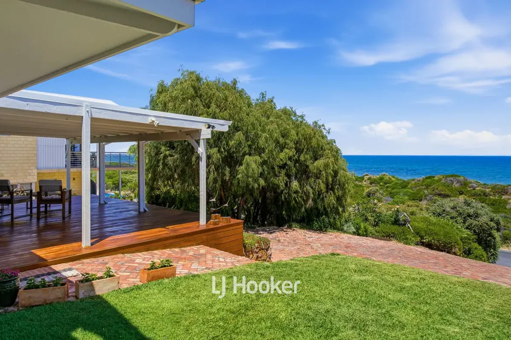 28 West Coast Drive, Binningup, WA 6233