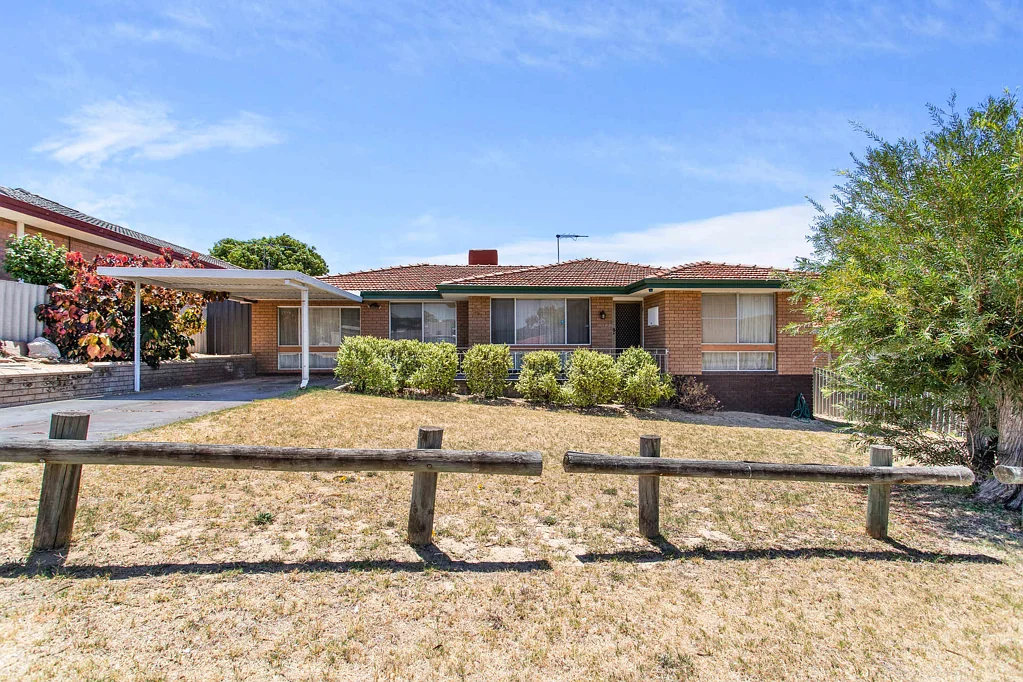 Spearwood 4Moenga ***UNDER OFFER*** R60 Development Site!