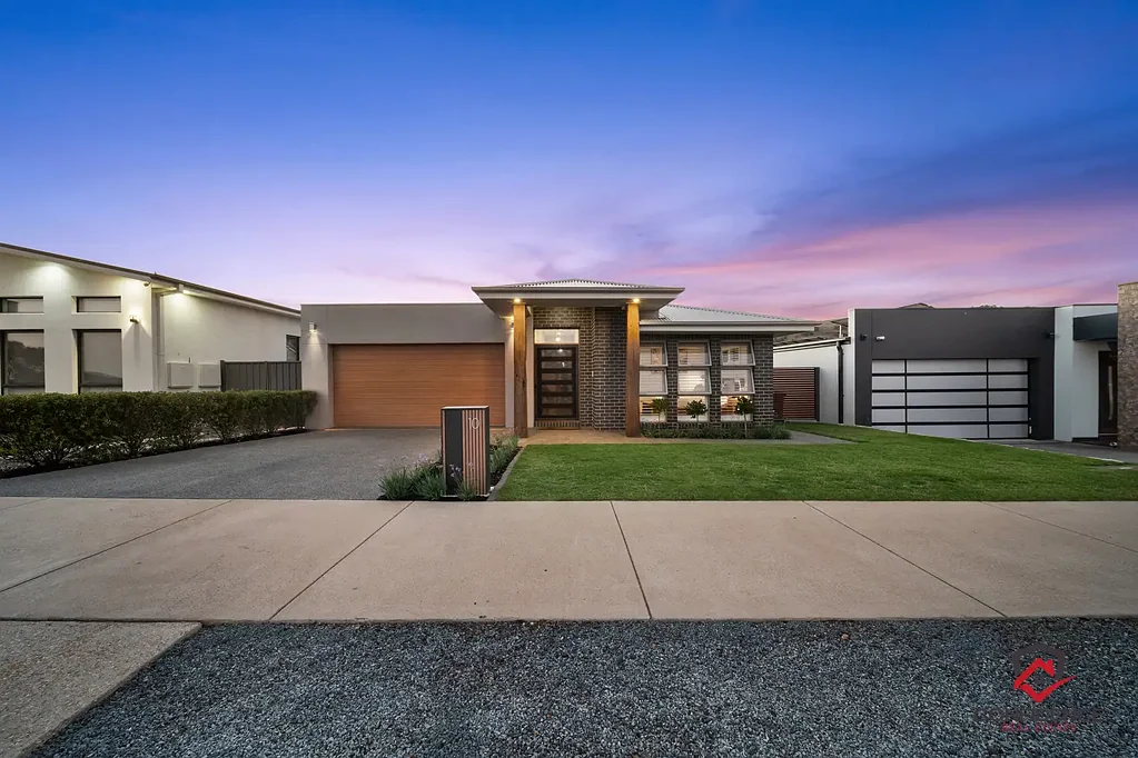 10 Grassick Street, Taylor, ACT 2913