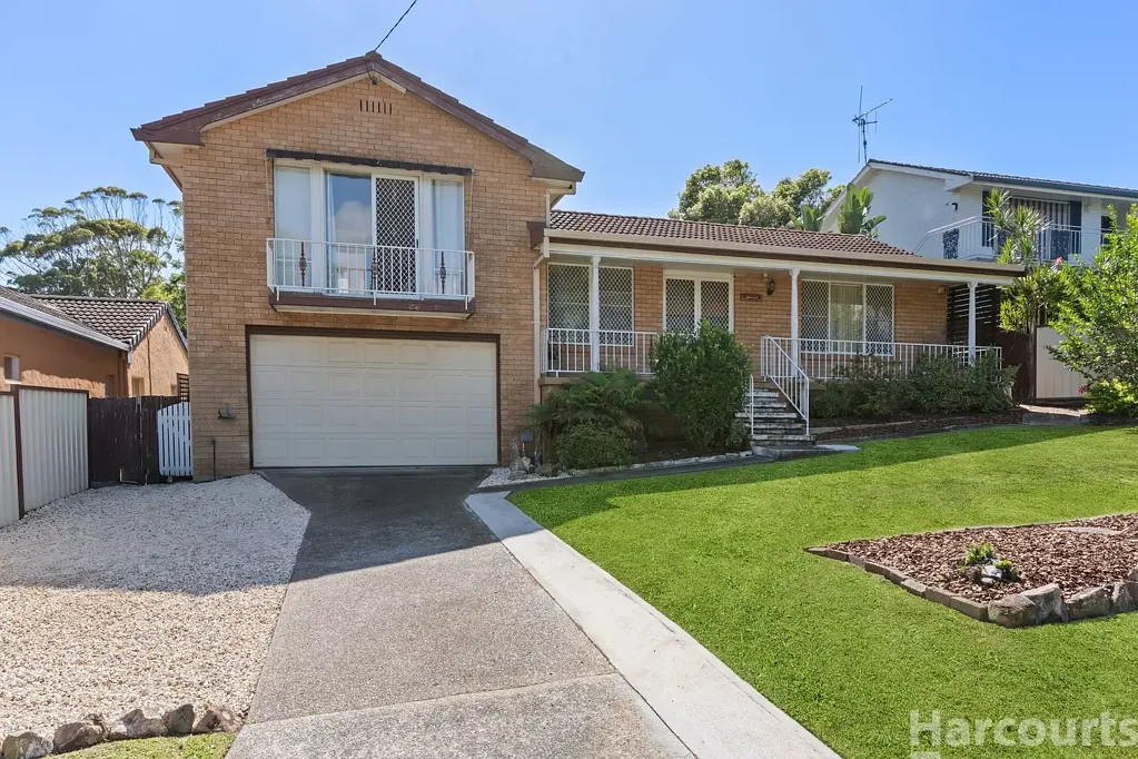 110 Kennedy Drive, Port Macquarie, NSW 2444
