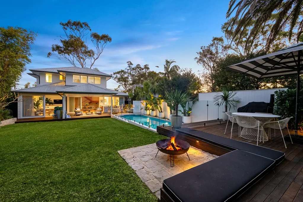 14 Bareena Road, Avalon Beach, NSW 2107