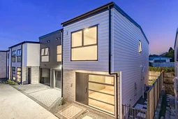 4/30 Wellesley Road, Mangere Bridge