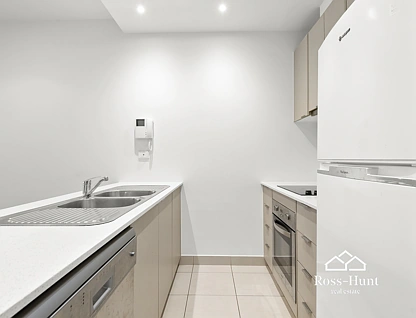 113/286-290 Blackburn Road, Glen Waverley, East Melbourne, 2 Kuwarto, 1 Banyo, Apartment