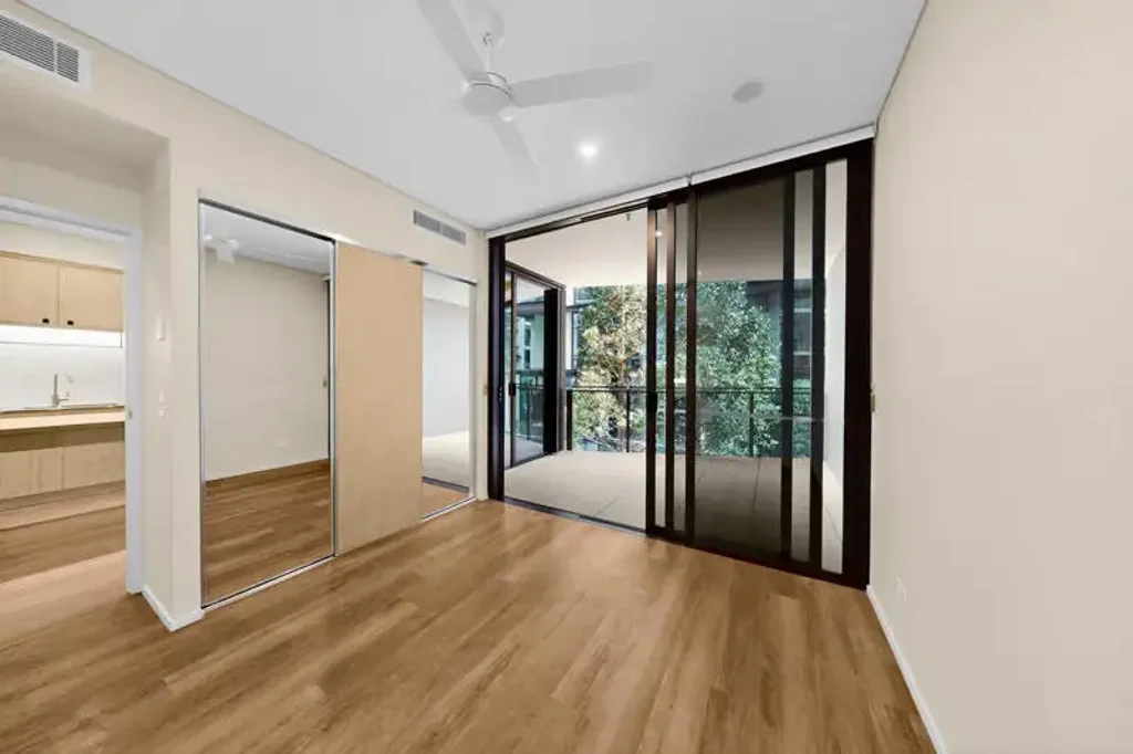 Discover Sustainable Living in the Heart of West Village:
Where Retail, Dining and Wellness Come Together. 

Take our 3D Virtual Tour