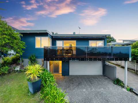 Castor Bay 5房  Premium Views and Top Schools Zone