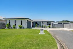 23 Benarid Drive, Ooralea