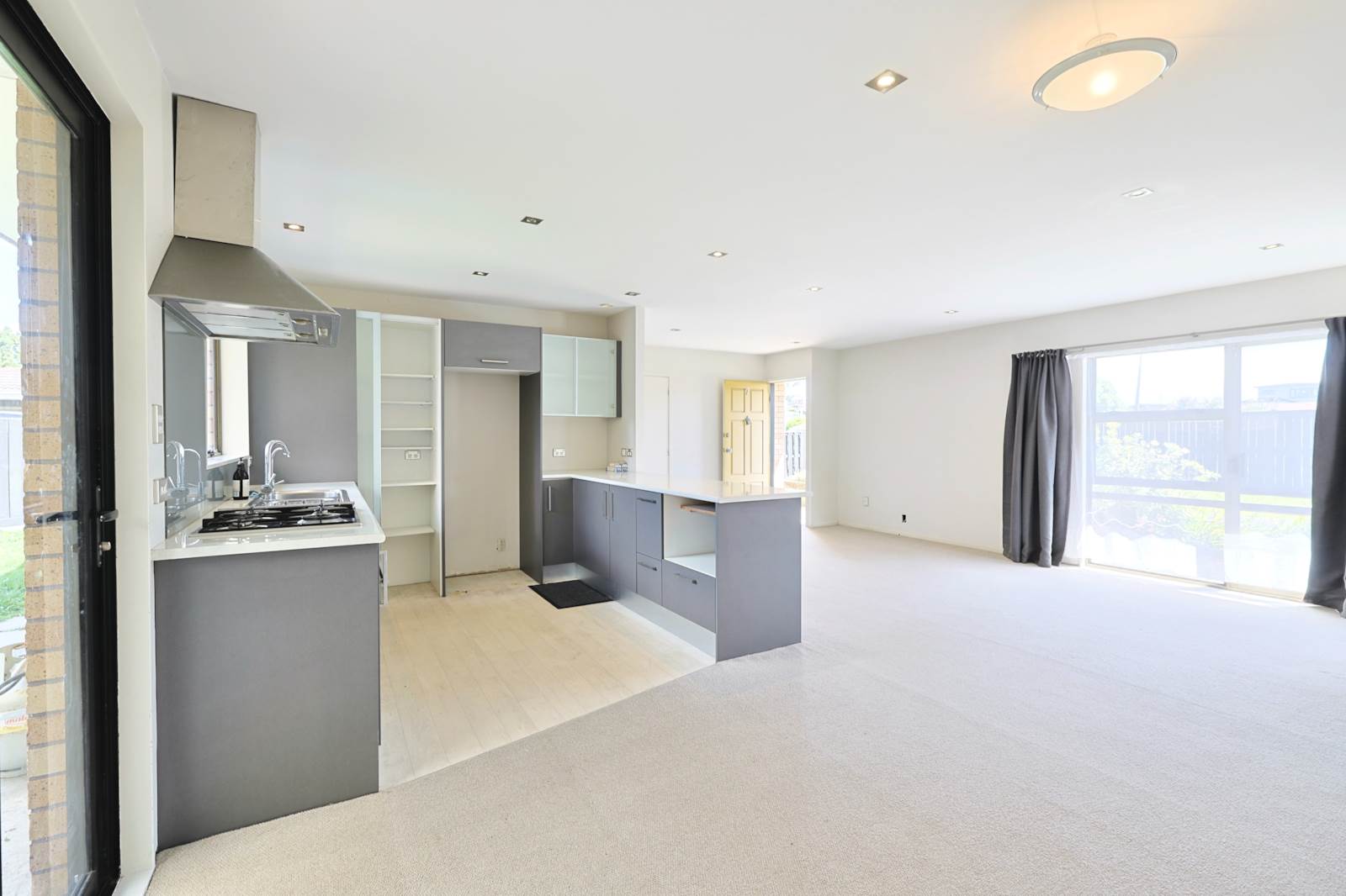 2/28 Vivian Wilson Drive, Eastern Beach, Auckland - Manukau, 3 રૂમ, 0 બાથરૂમ, Unit