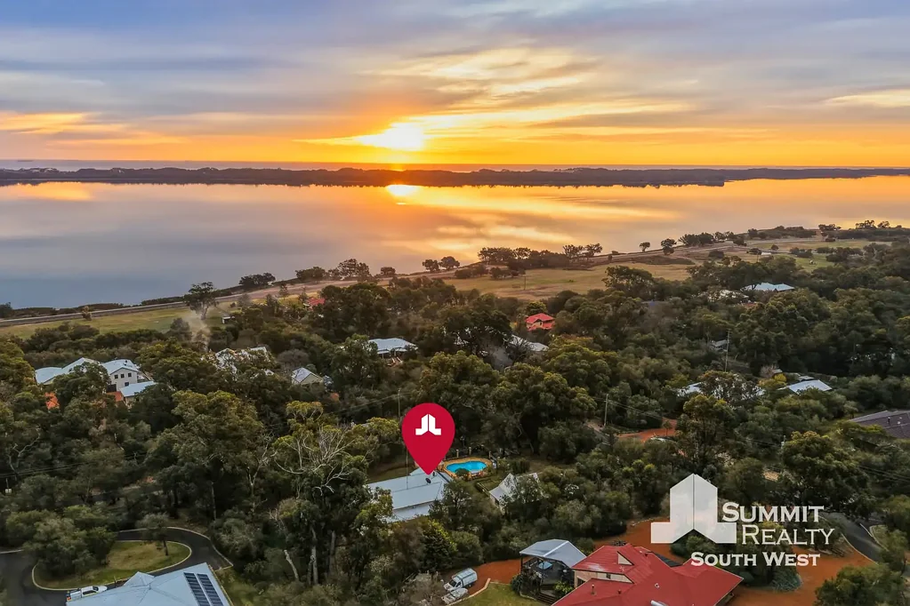 Leschenault 5Habitaciones Timeless Character Meets Tranquil Leschenault Living