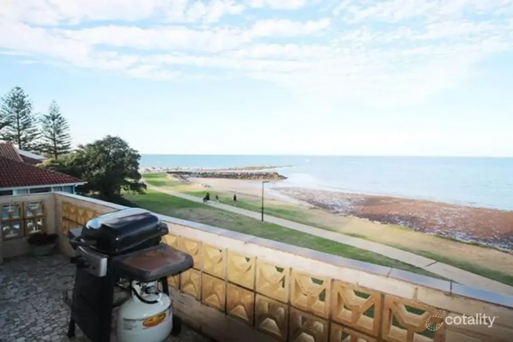 6/52 Prince Edward Parade, Redcliffe, QLD 4020