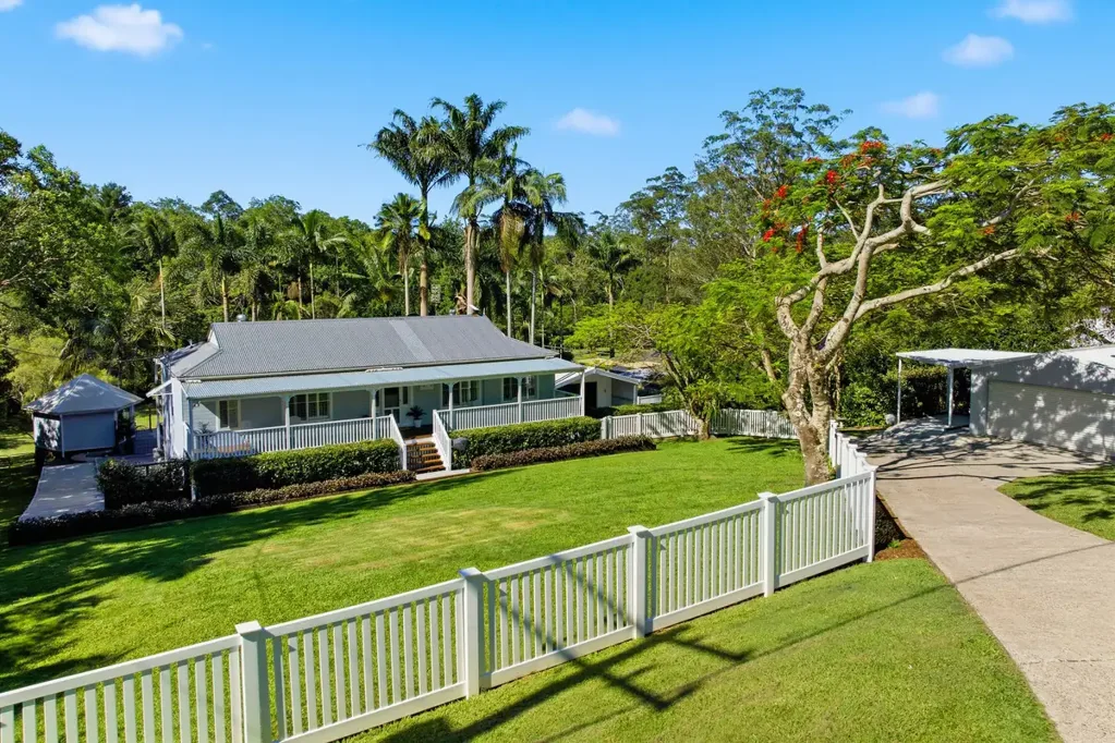 4 River Gum Close, Mooloolah Valley, QLD 4553