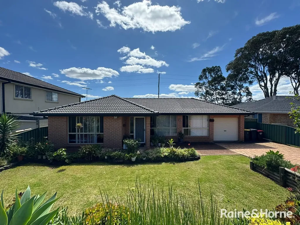 Charming Family Home in Macquarie Fields