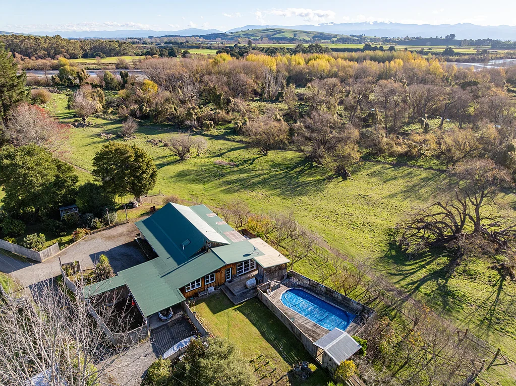 Gladstone 3Habitaciones Manicured 30 Acre Farmlet