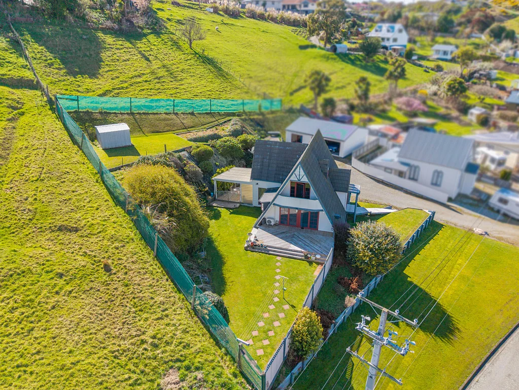 Oamaru 4 Slaapkamer A-FRAME & Game on - Quirk & Charm