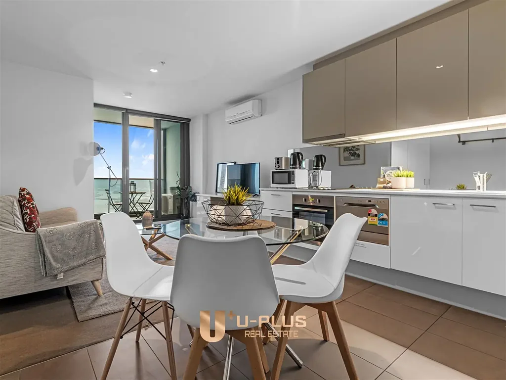 Melbourne 1Kwarto Sky-High Living with Stunning Bay & Harbour Views in Upper West Side