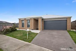 52 Hammersmith Circuit, Traralgon