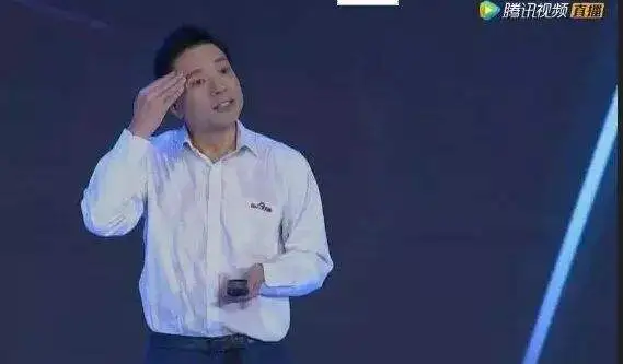 他为什么浇李彦宏一头凉水？