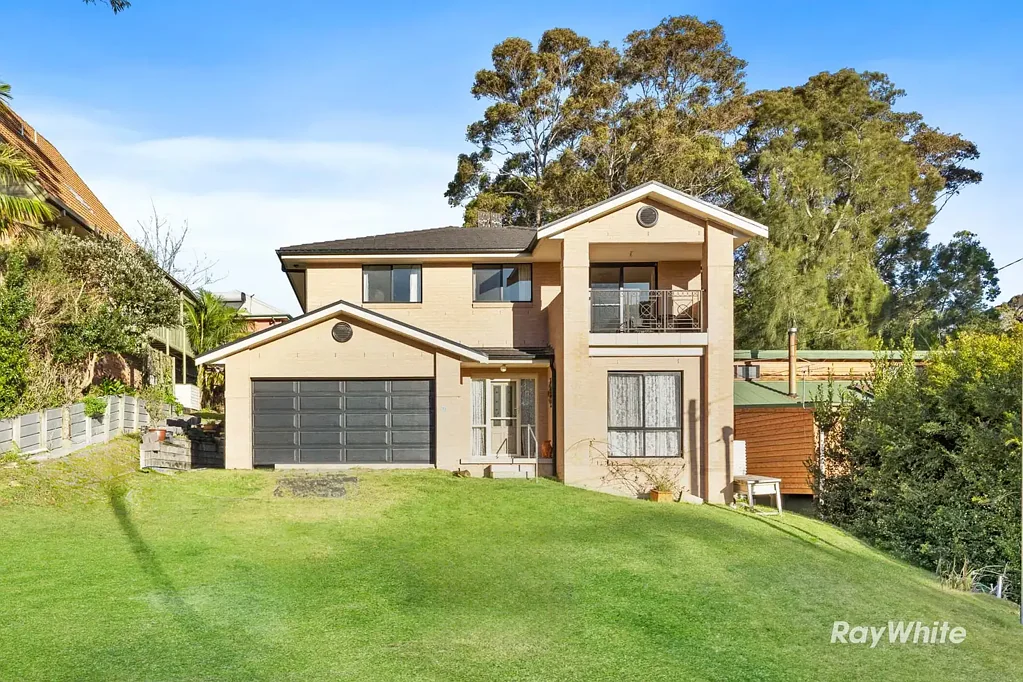 18 Wallaroy Drive, Burrill Lake, NSW 2539