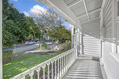 Exquisite Villa in the Heart of Mount Eden