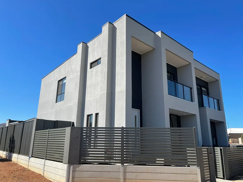 Three Bedroom Townhouse with Solar