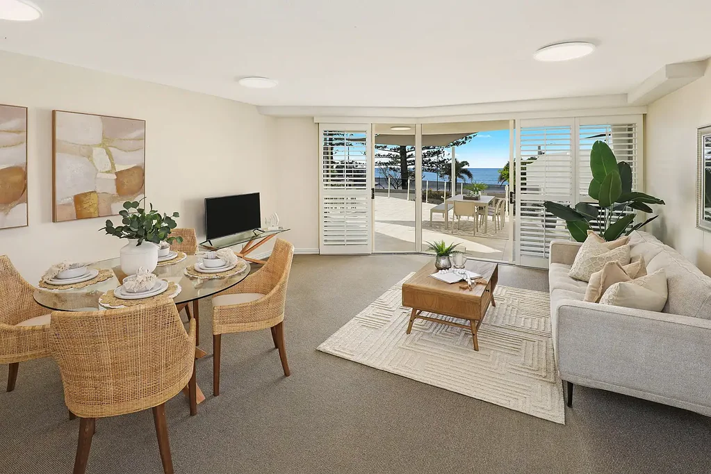 Mooloolaba 3Phòng ngủ Spacious Three Bedrooms - Prime Beach Front Property Mooloolaba Beach