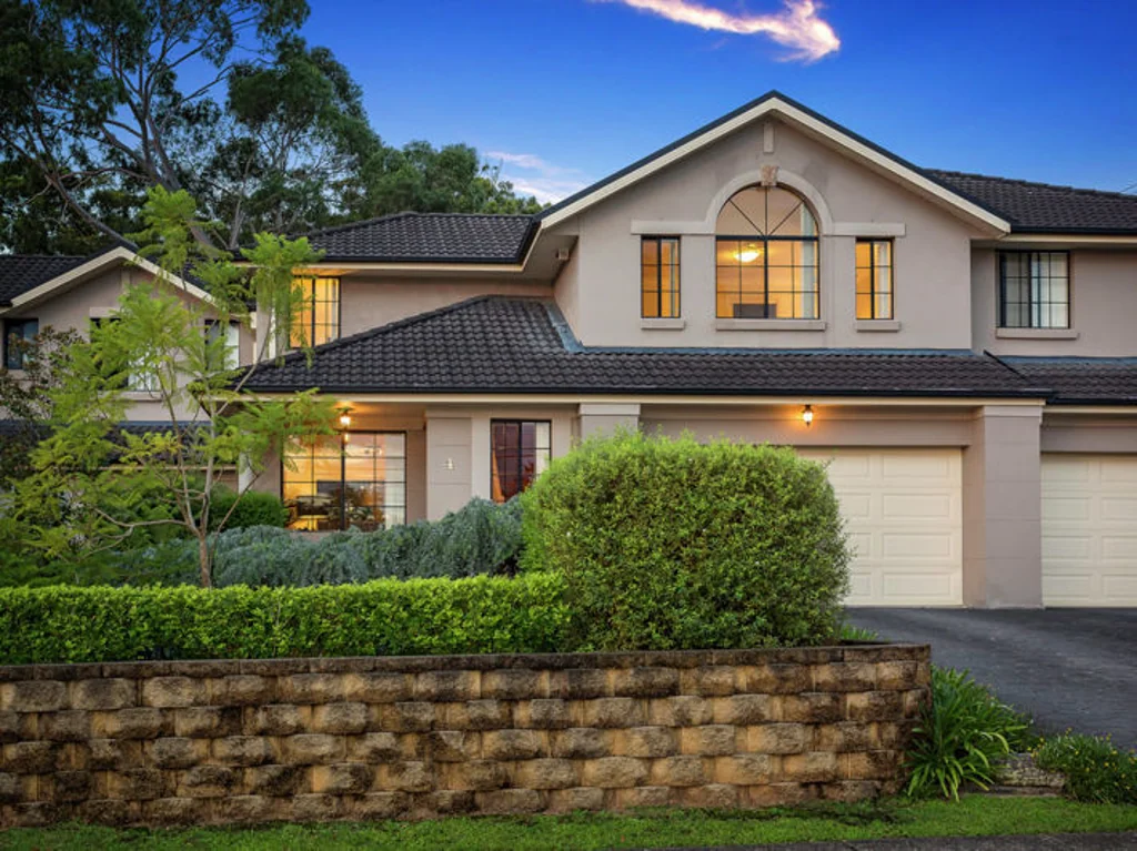 Modern, low maintenance, ultra convenient and great school catchments