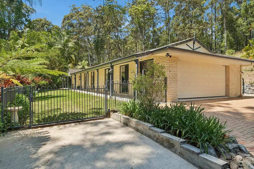 33 Discovery Drive, Moonee Beach, NSW 2450