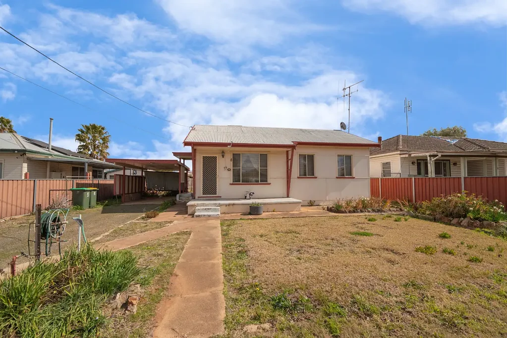 8 Ryan Street, Forbes, NSW 2871