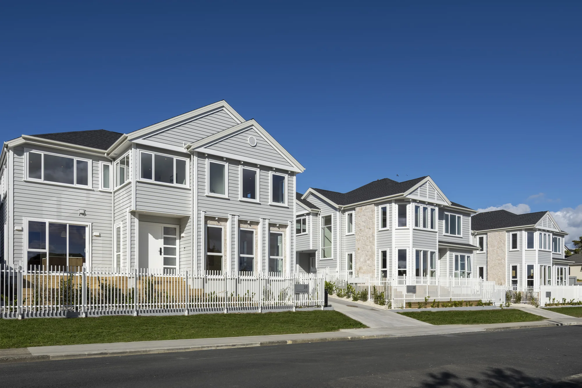 Forrest Hill 4Habitaciones Coastal Style Elegance on William Souter