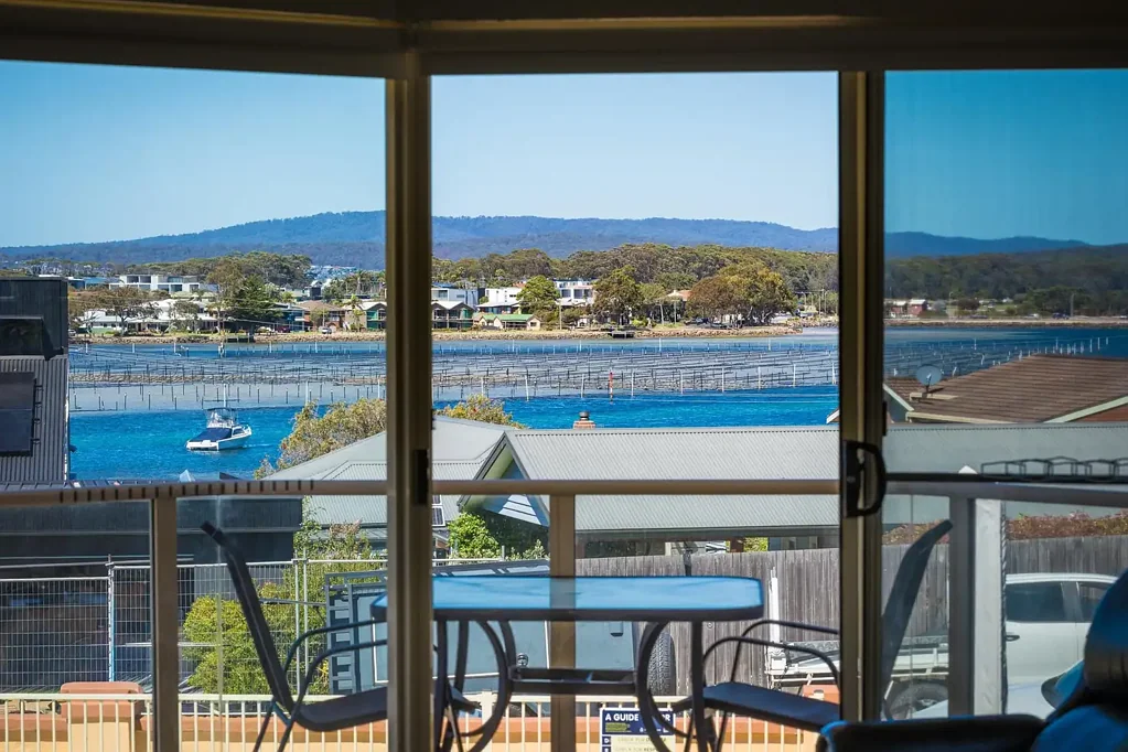 Merimbula 2Kwarto Ground Floor, Lake Views & a Location to Love