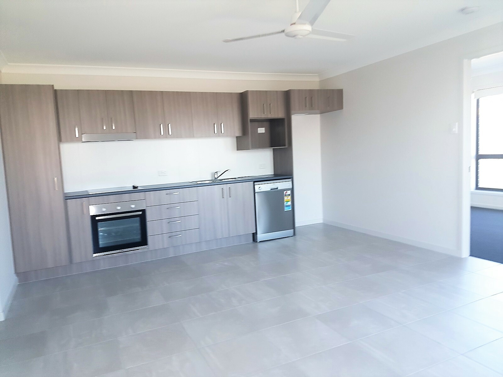 UNIT 2 1 LACHLAN CT, KAWUNGAN QLD 4655, 0 chambres, 0 salles de bain, Unit