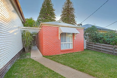 Red Cliffs 3 Bedroom Central Red Cliffs - Potential 5.5% return!