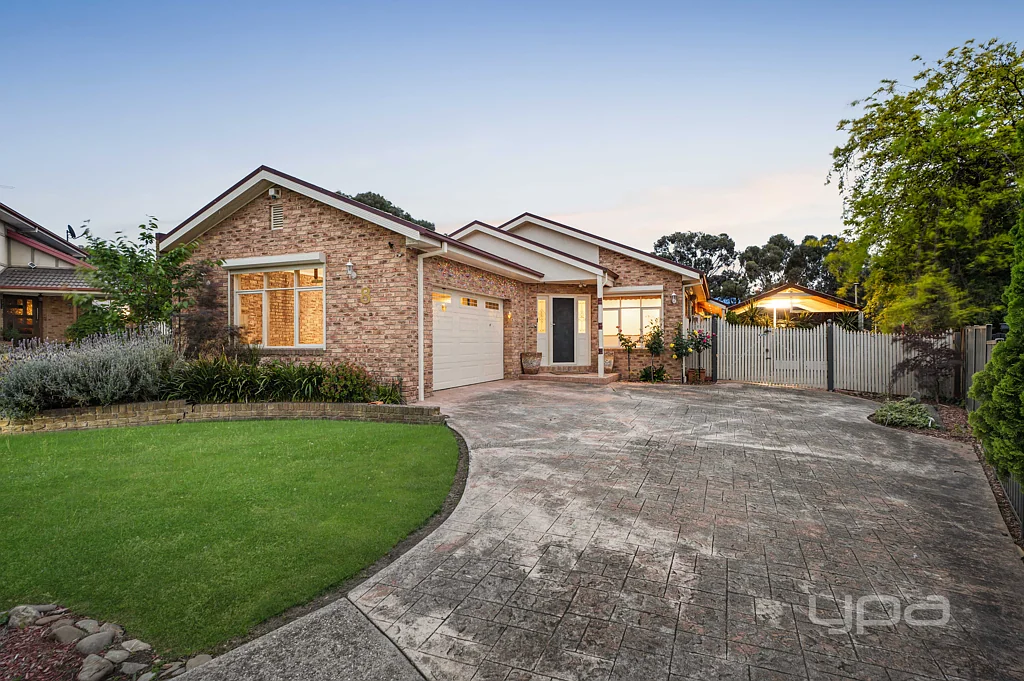 8 Brierly Court, Sunbury, VIC 3429