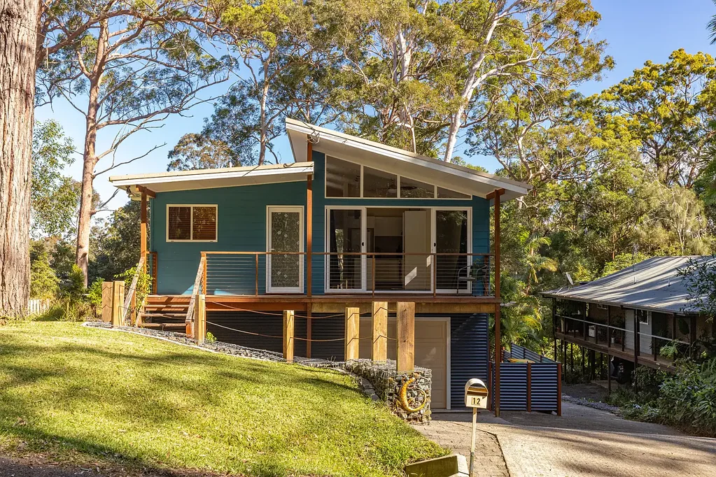 12 Valley Road, Smiths Lake, NSW 2428