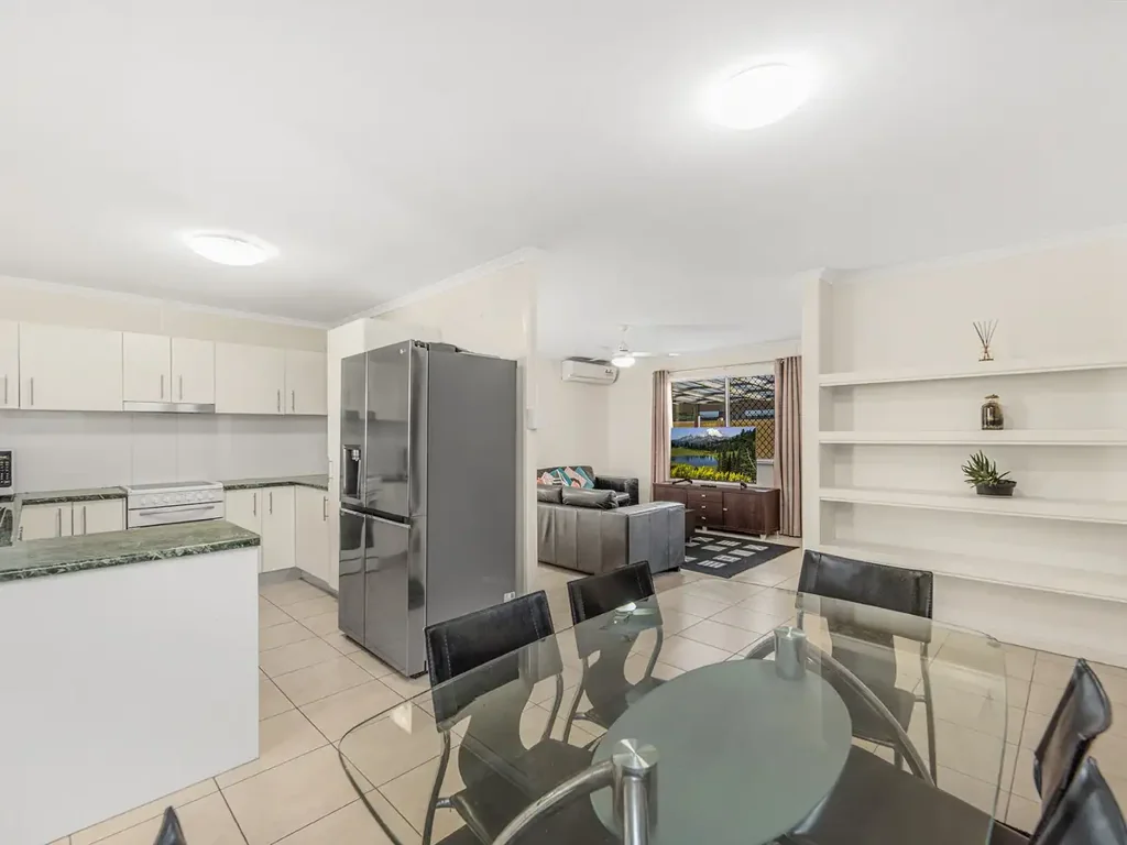 Jindalee 3Zimmer Character, Convenience & Entry-Level Opportunity in a Sought-After Pocket