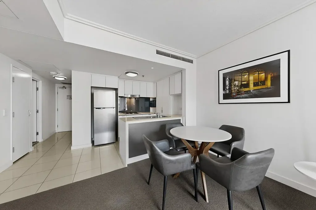 Brisbane City 2غرفة نوم Exceptional Returns in a Coveted City Landmark