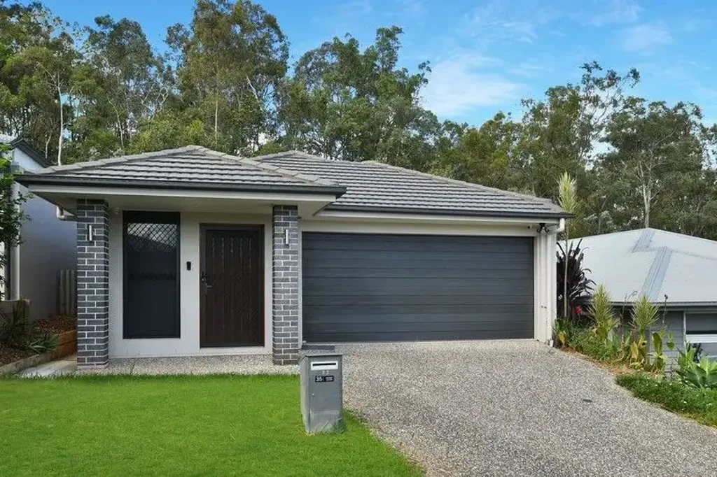 Modern family living in a quiet Augustine Heights pocket