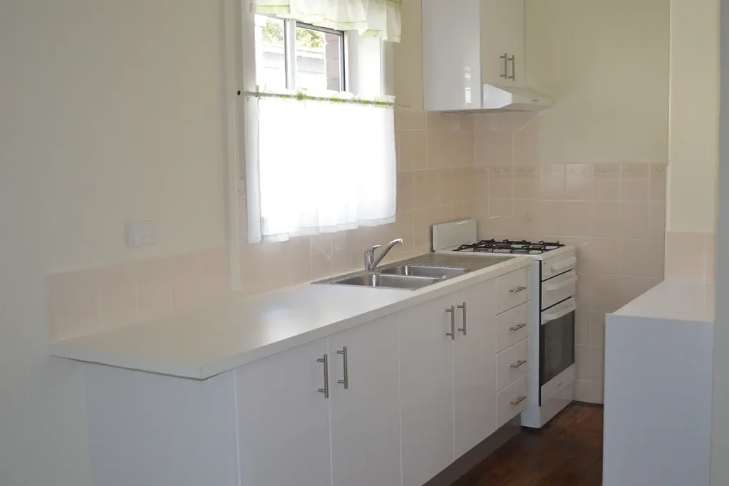 Spacious 2 Bedroom & study Apartment