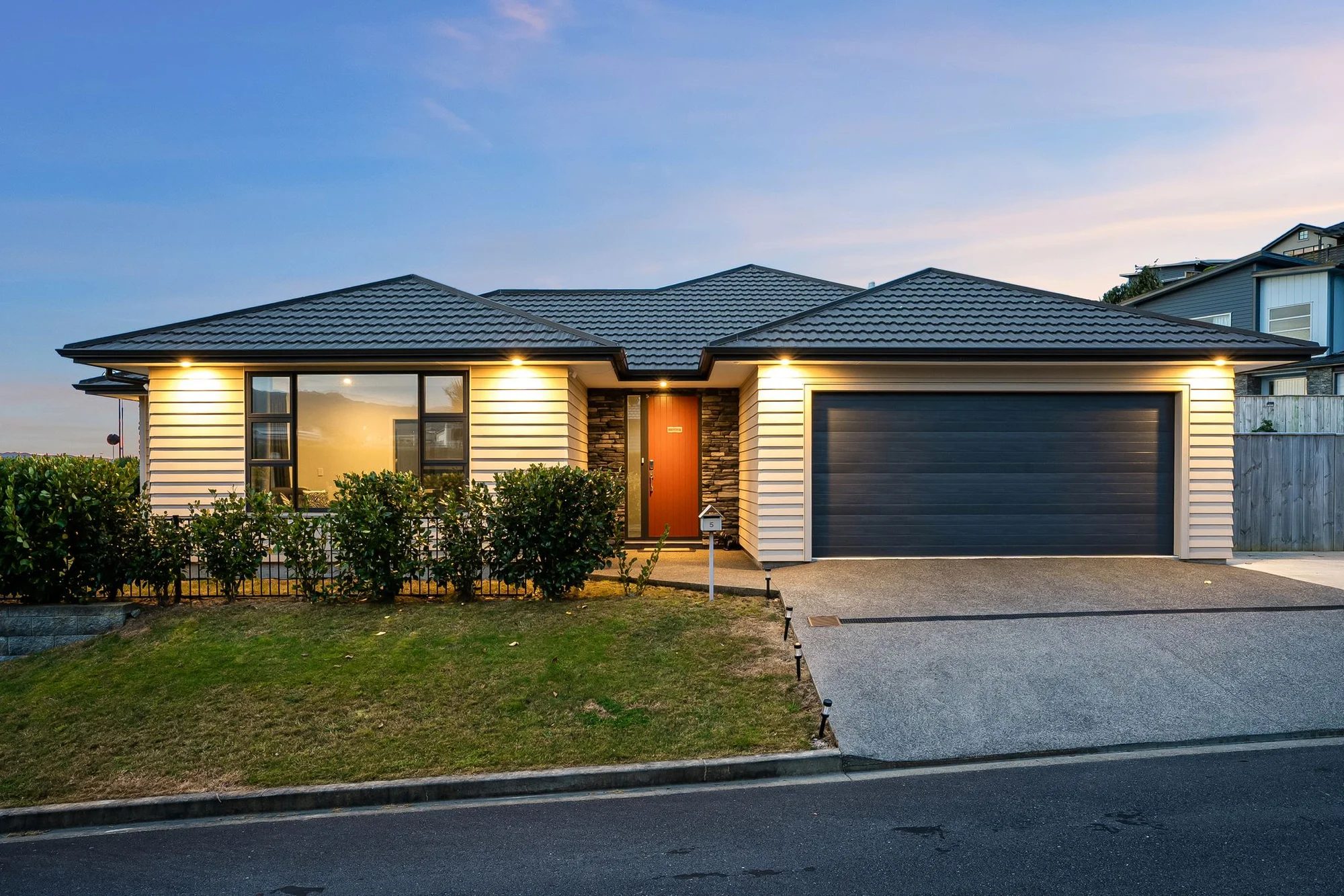 Aotea 4Zimmer Quality Single Level Living