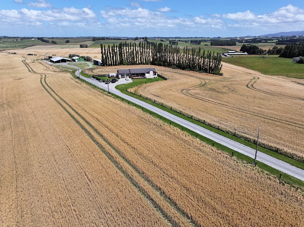Gore Quality Land, Premium Location
